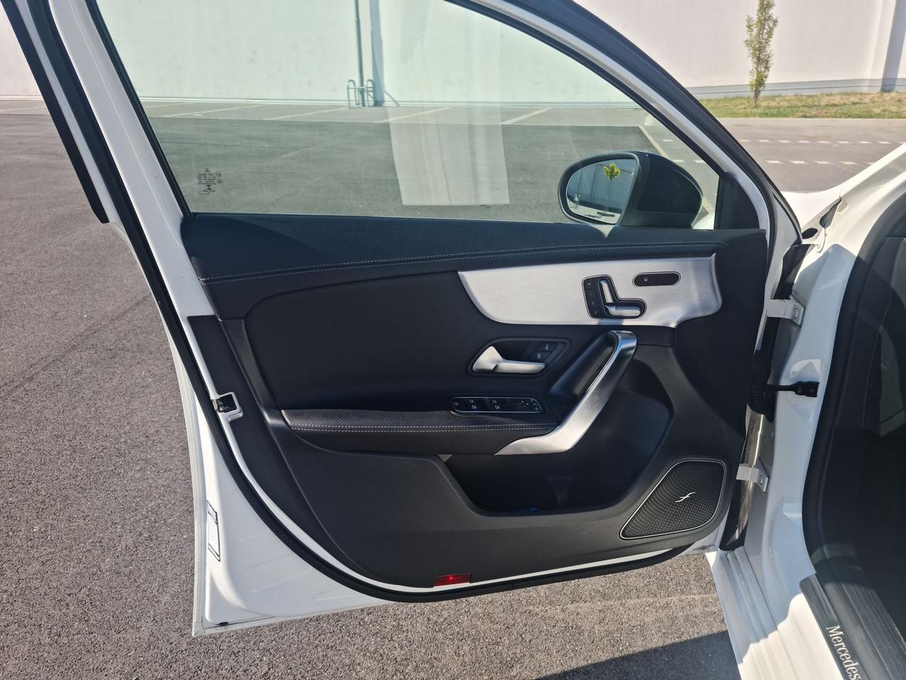 Mercedes-Benz A 180 AMG Line Premium #6483