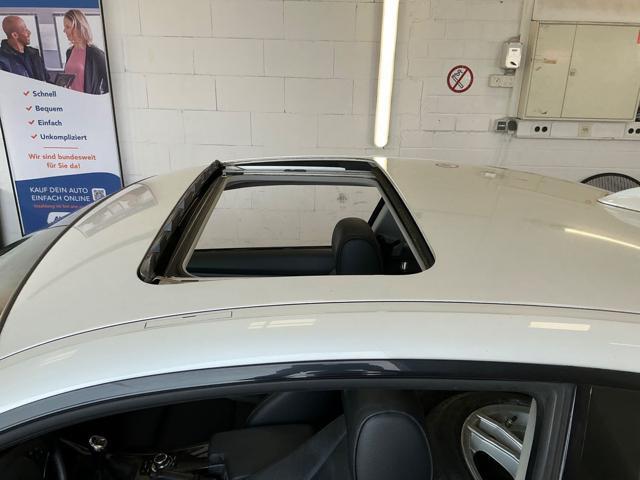 BMW 335 Coupè 305CV MANUALE! NAVI ! TETTO! BIANCA ORIGINAL