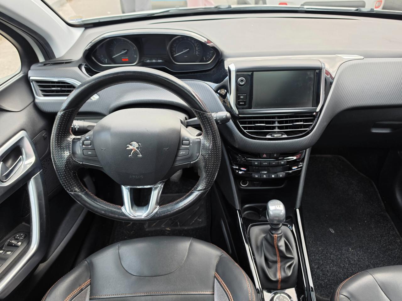 Peugeot 2008 BlueHDi 120 S&S Allure