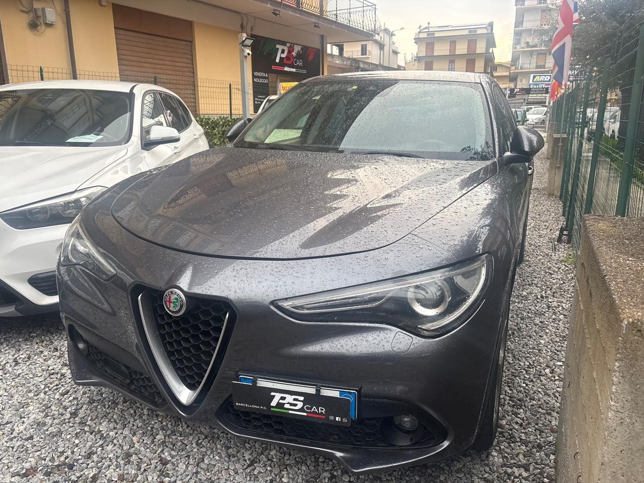 Alfa Romeo Stelvio 2.2 Turbodiesel 180 CV AT8 Business