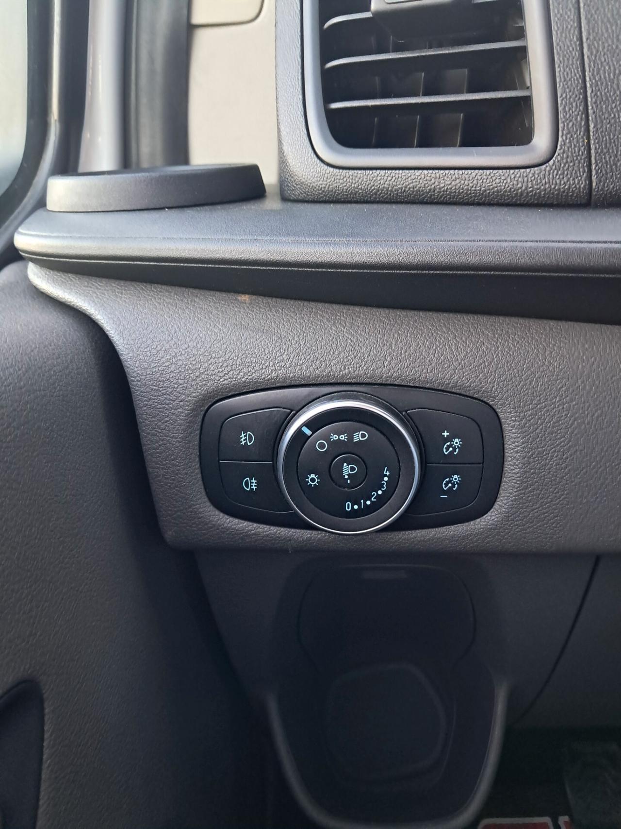 FORD TRANSIT CUSTOM 2.0 TDCI 131CV *9 POSTI* LH1