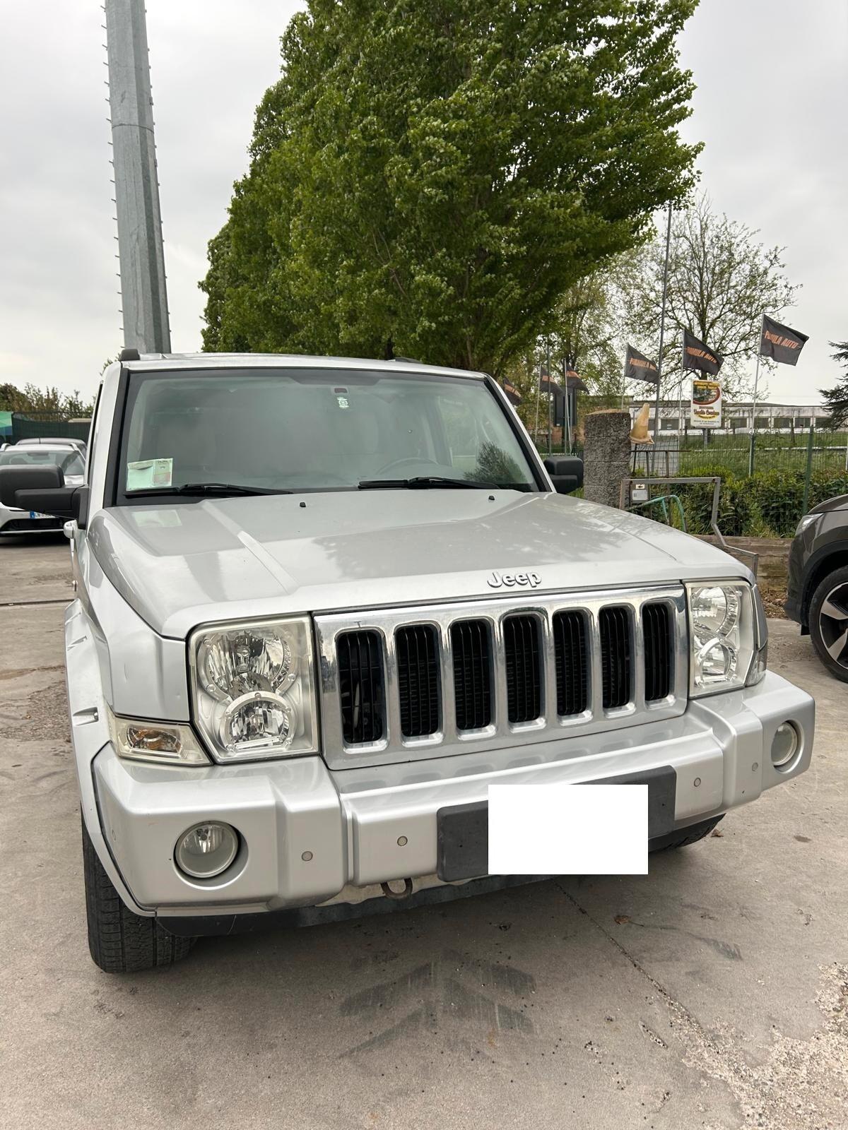 Jeep Commander 3.0 CRD DPF Limited 7 POSTI