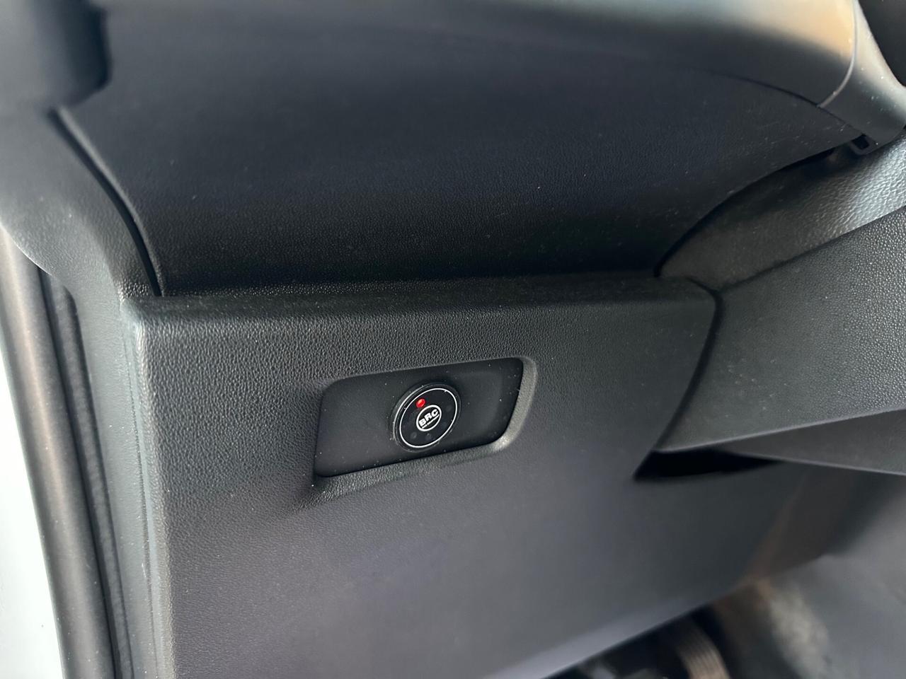 Citroen C3 2014 1.2 GPL 82CV Van Attraction AUTOCA