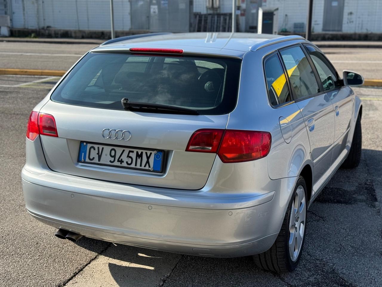 Audi A3 SportBack 2.0 16V TDI 140cv