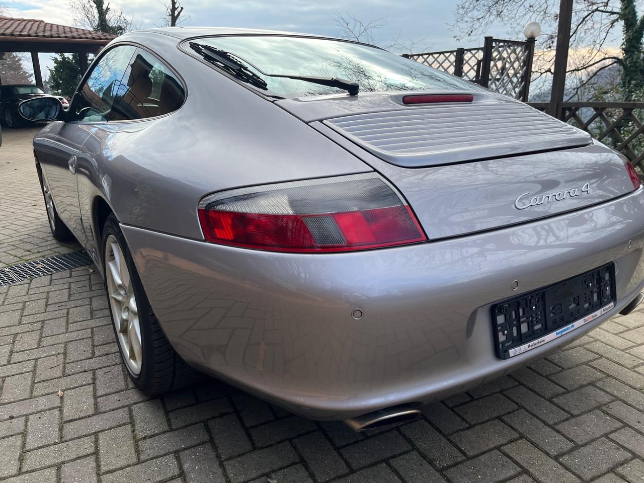 Porsche 911 Carrera 4 cat Coupé