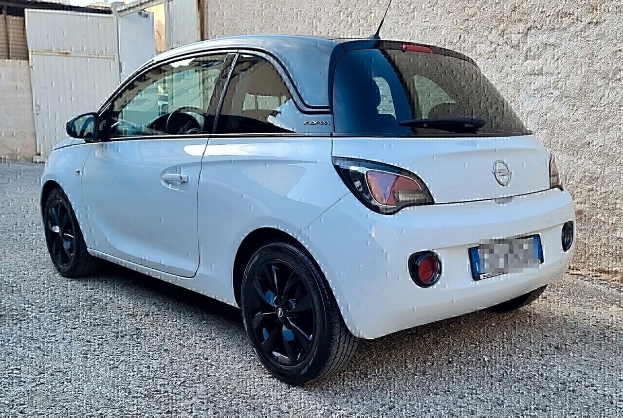 Opel Adam 1.2 70 CV Glam