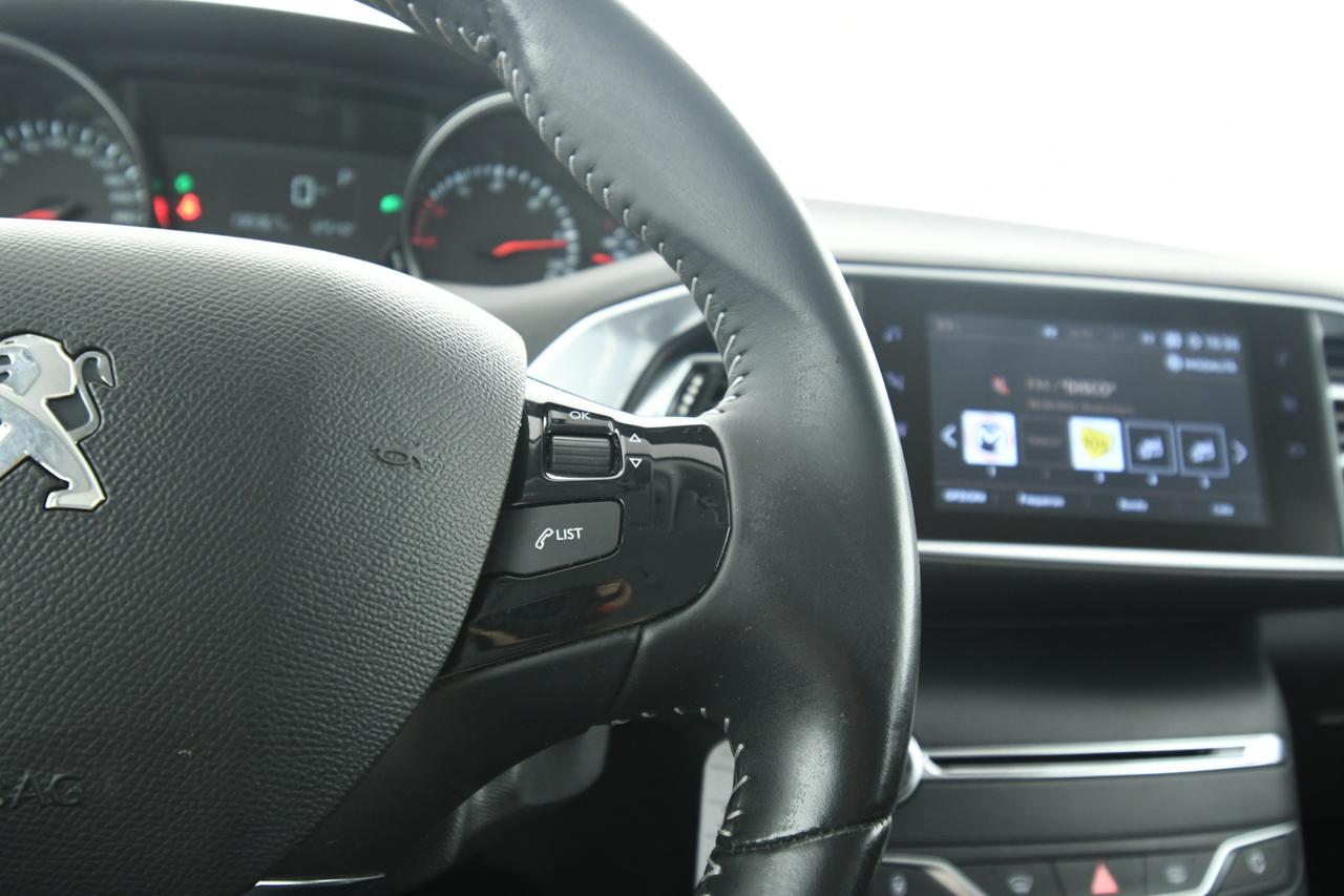 PEUGEOT 308 SW 1.6 bluehdi Allure s&s 120cv eat6 COMMERCIANTI+APP CONNECT