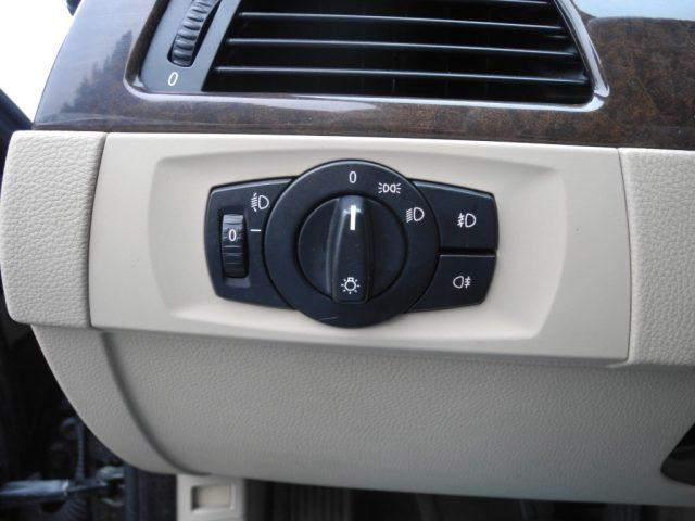 BMW 320 i Touring - PELLE - TETTO APRIBILE - LEGGERE NOTE