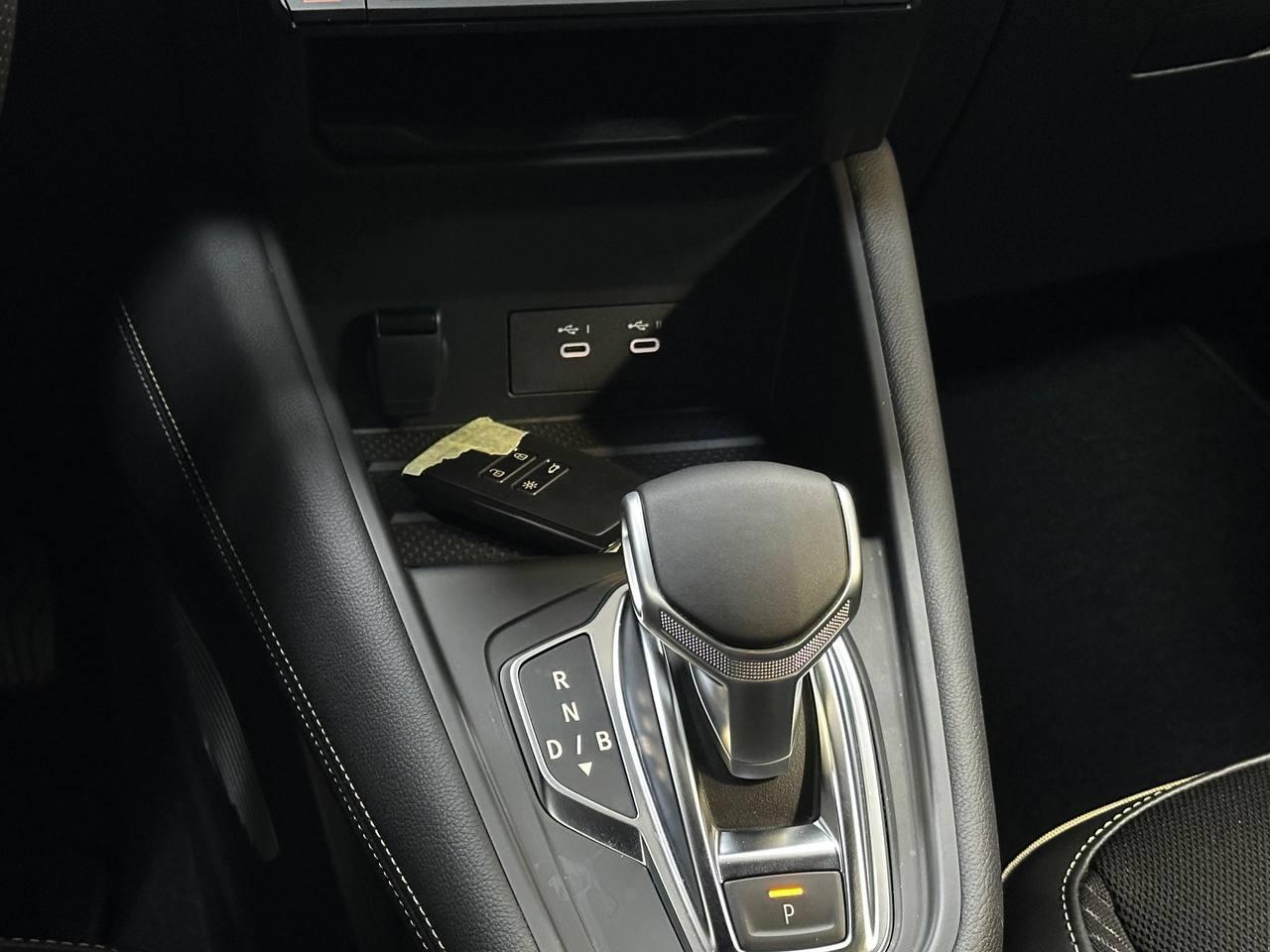 RENAULT Symbioz - Symbioz 1.6 E-Tech full hybrid Iconic 145cv auto