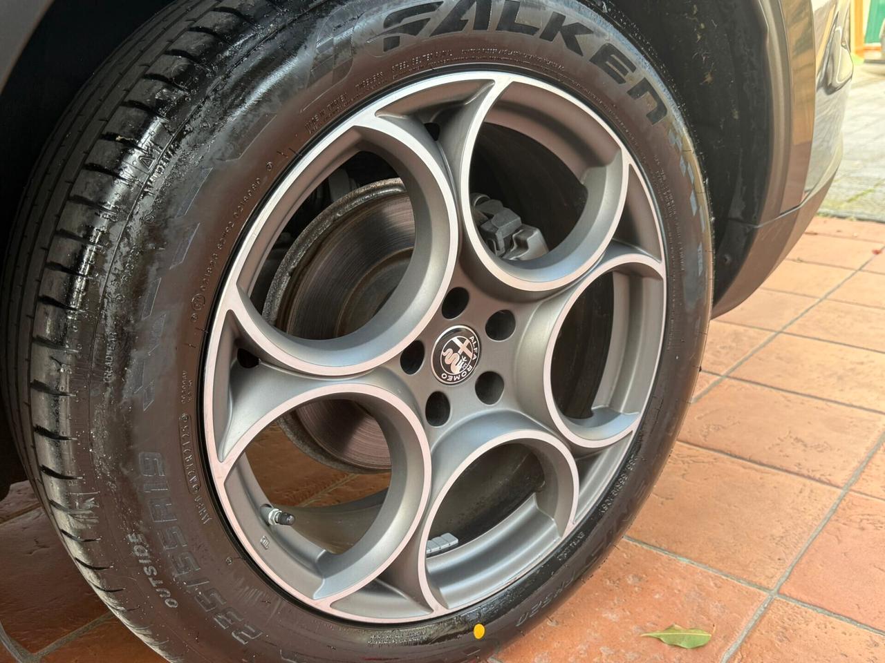 Alfa Romeo Stelvio NEW 2.2 TD 160 CV AT8 RWD Sprint