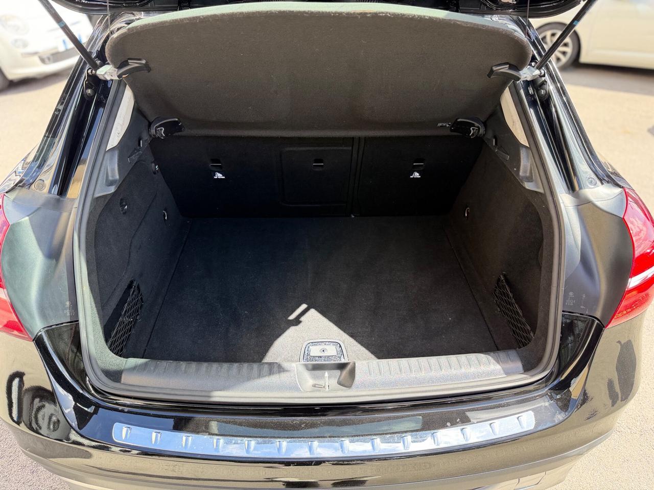 Mercedes-benz GLA 220 d Automatic PREMIUM