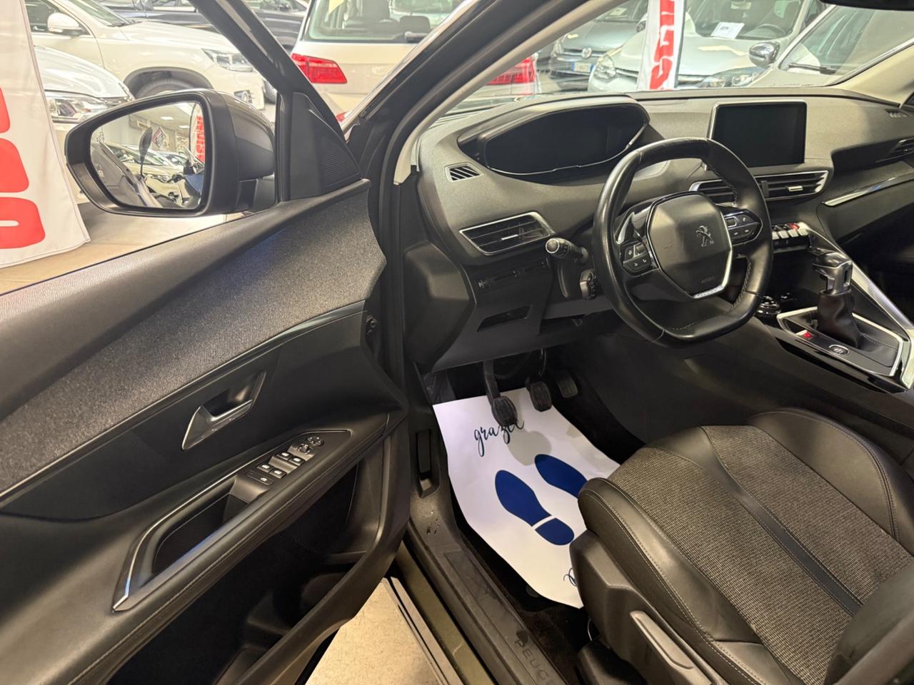 Peugeot 3008 BlueHDi 130 S&S Allure Manuale