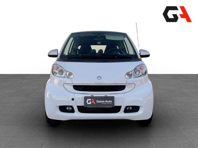 smart fortwo fortwo 1000 52 kW MHD coupé passion