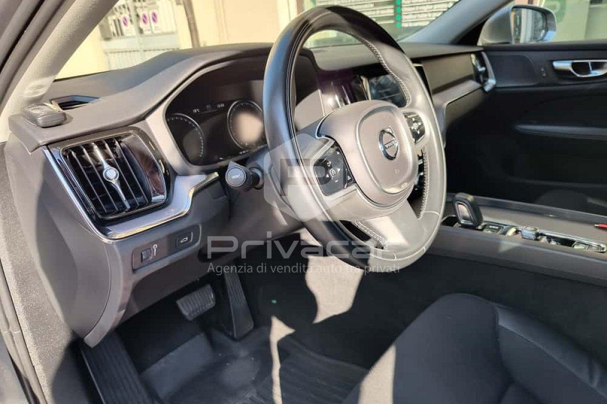 VOLVO V60 B4 Geartronic Momentum Business Pro