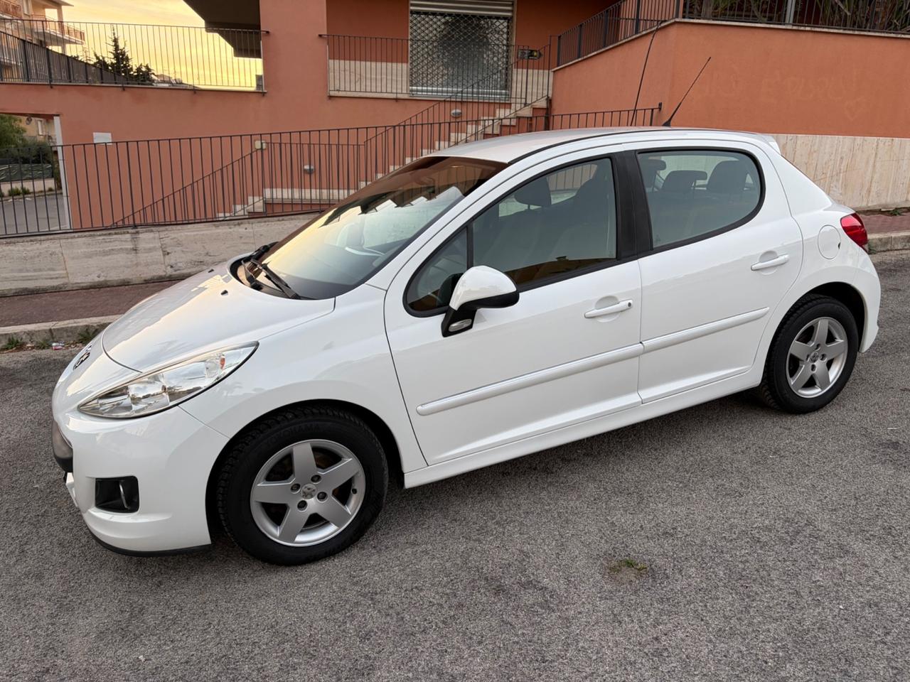 Peugeot 207 1.4 HDi ideale per neo patentati