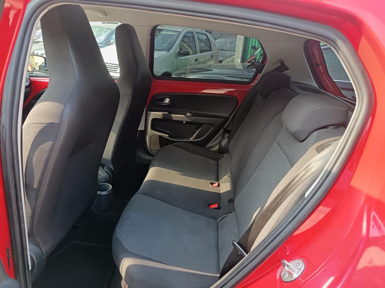 Volkswagen up! 1.0 5p. move