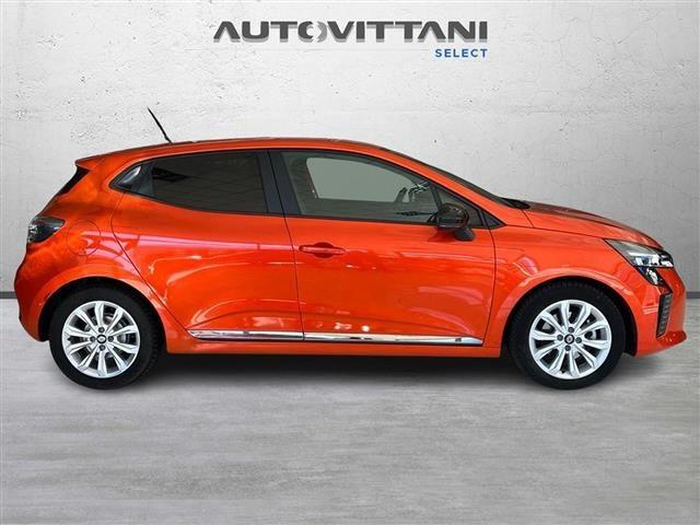 RENAULT Clio 1.6 E-Tech full hybrid Evolution 145cv