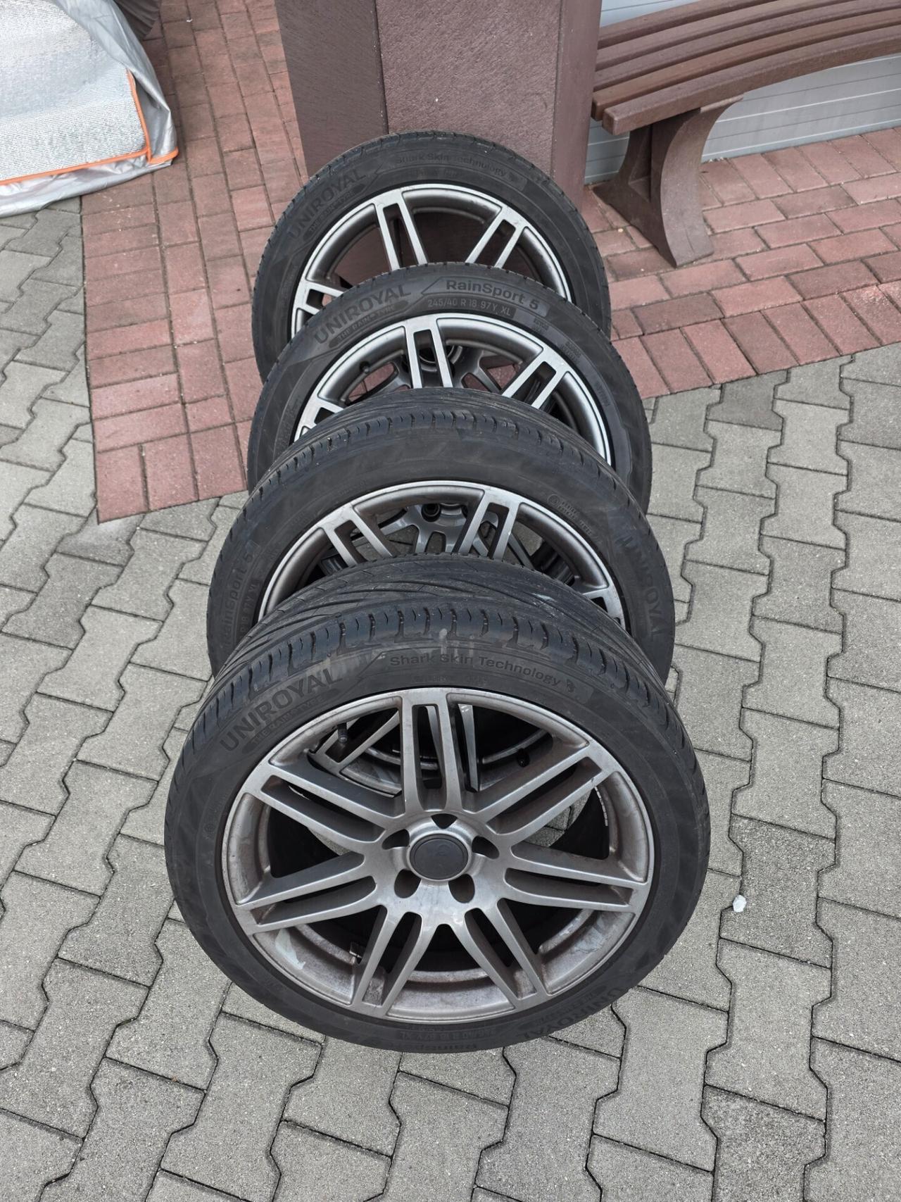 Audi A4 2.0 TDI 177 CV 4x4 full sport