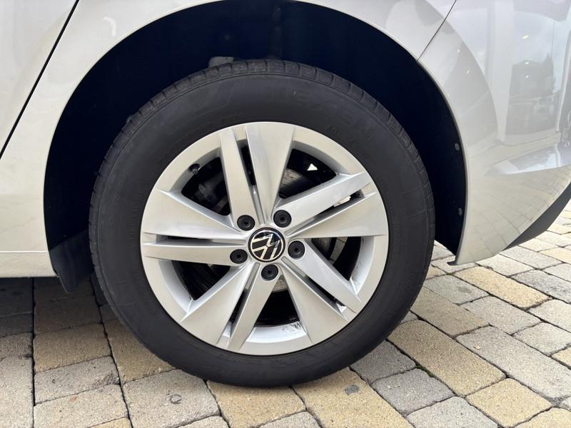 Volkswagen Golf 2.0 tdi Life 115cv dsg LED-NAVI-CAM