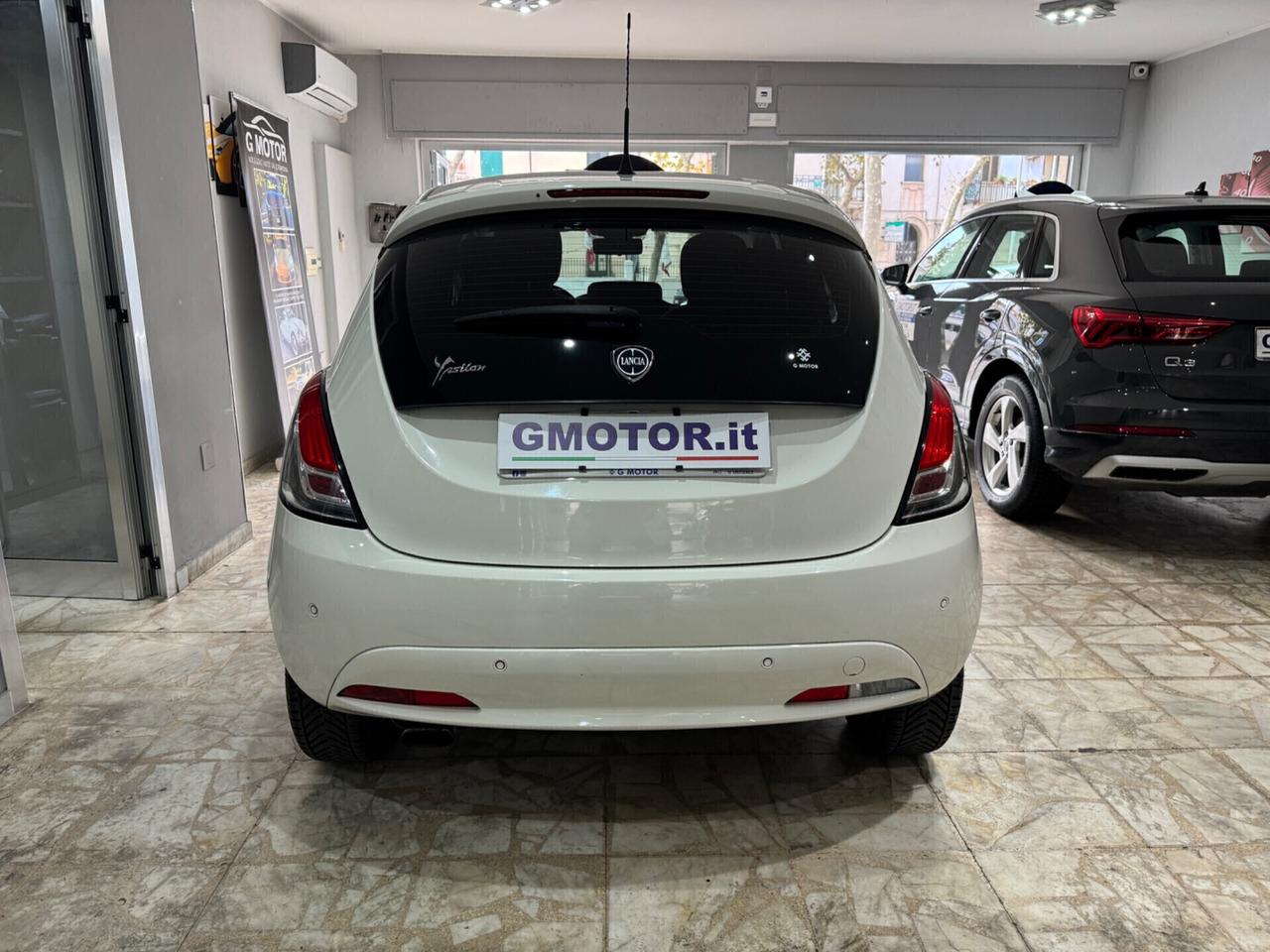Lancia Ypsilon 1.3 MJT 95 CV 5 porte S&S Gold