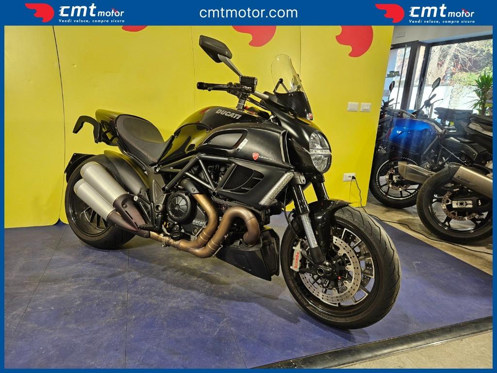 Ducati Diavel 1200 - 2011