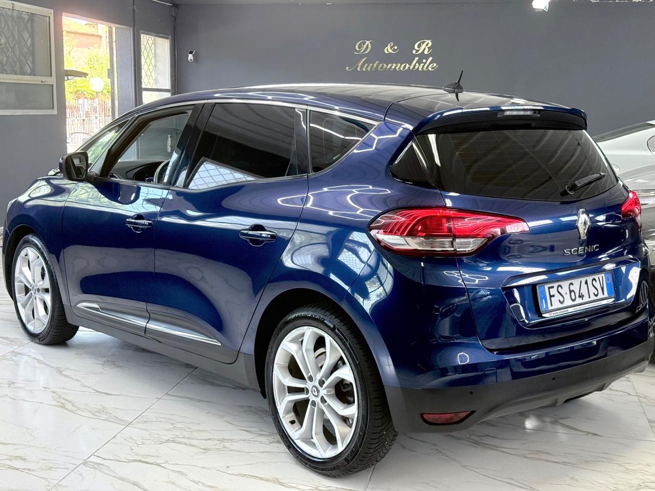 Renault Scenic Scénic dCi 8V 110 CV EDC Energy Intens