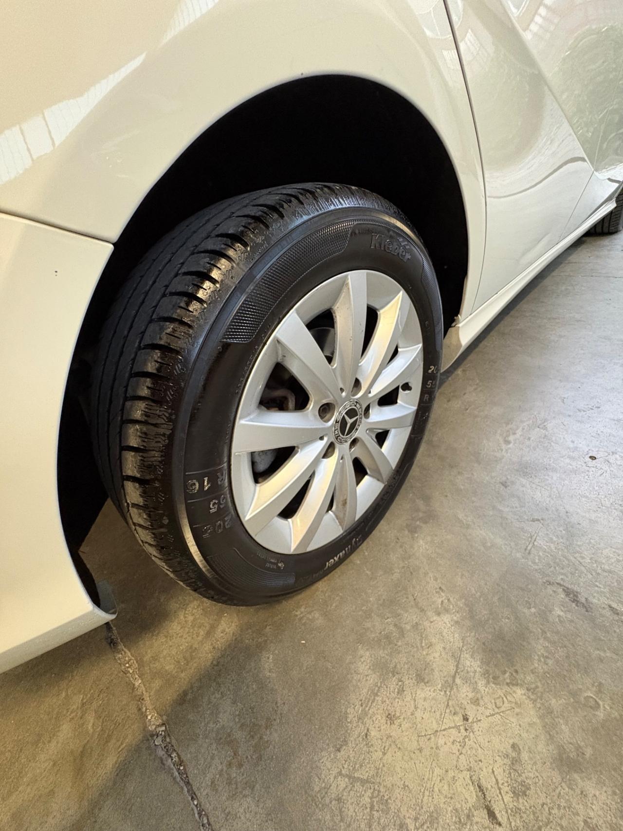 Mercedes-benz A 180 d Sport