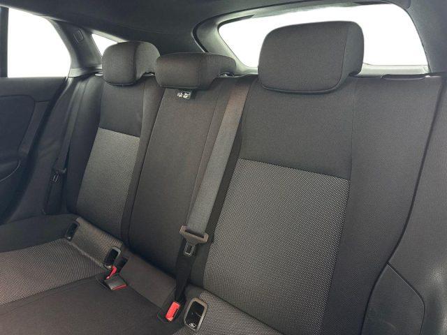 MERCEDES-BENZ CLA 200 d Automatic Shooting Brake Business Extra