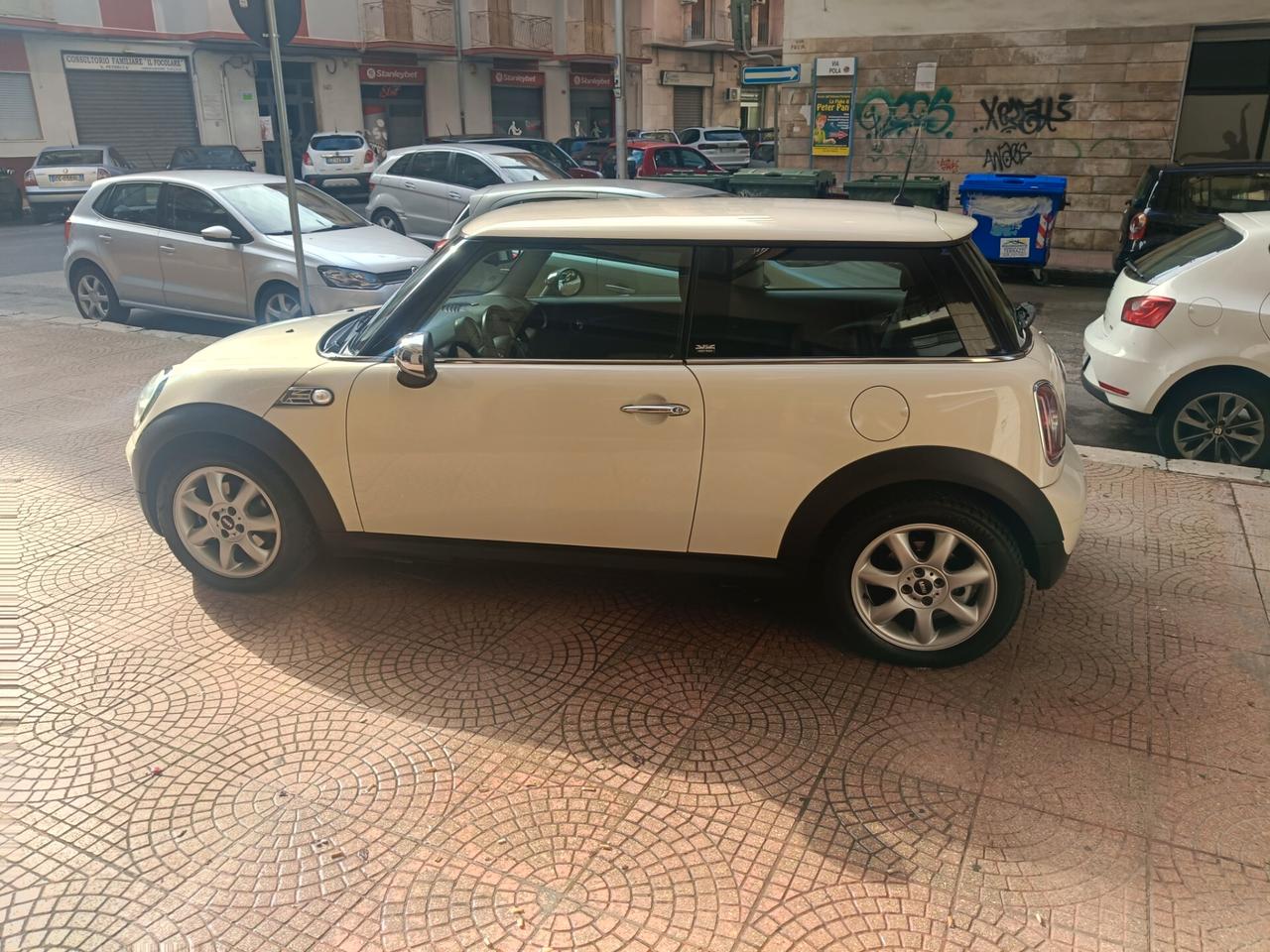 MINI ONE 1.6 Diesel 90CV-NEOPATENTATI-Euro4890
