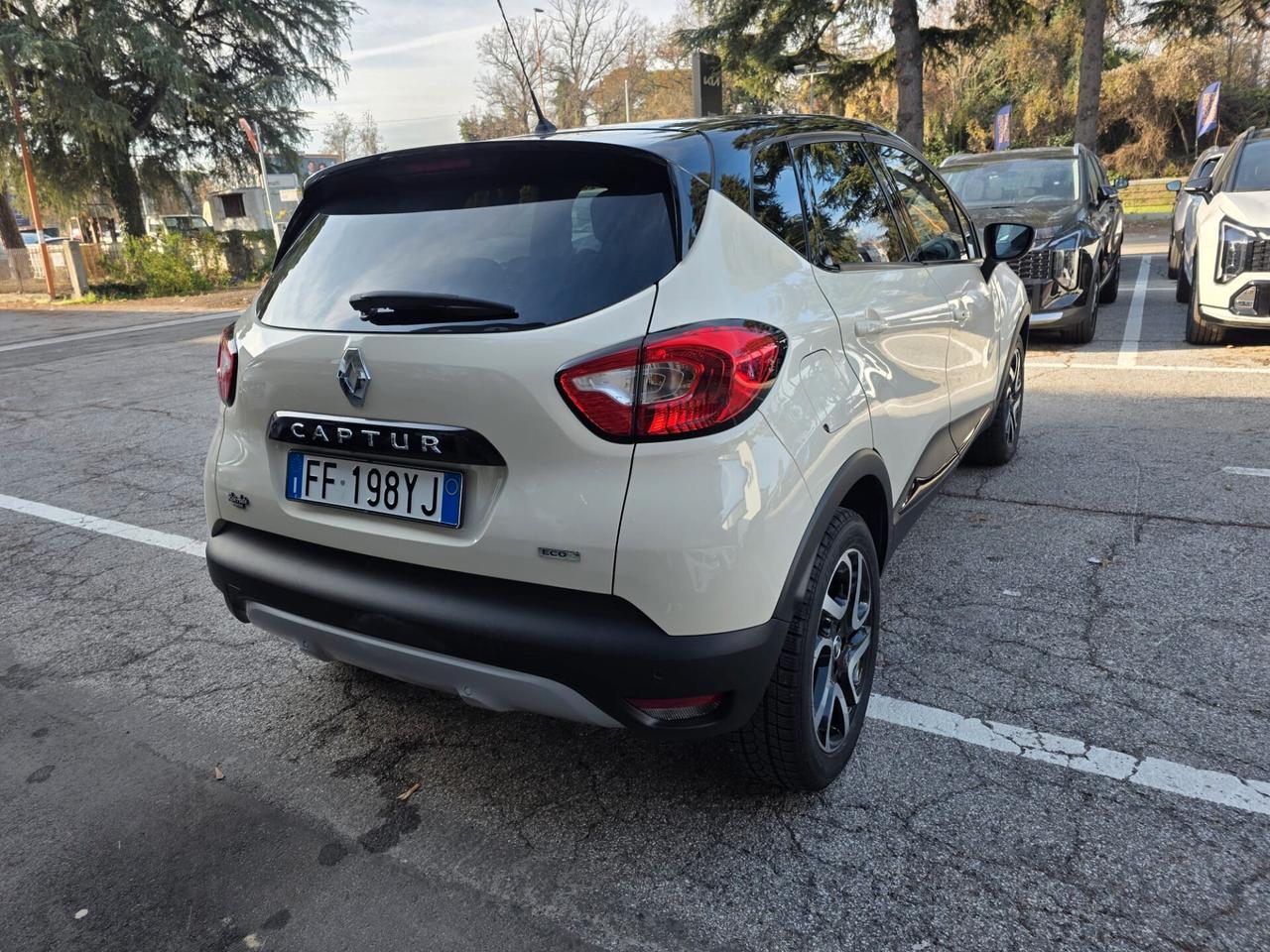 Renault Captur dCi 8V 90 CV EDC Start&Stop Energy Intens