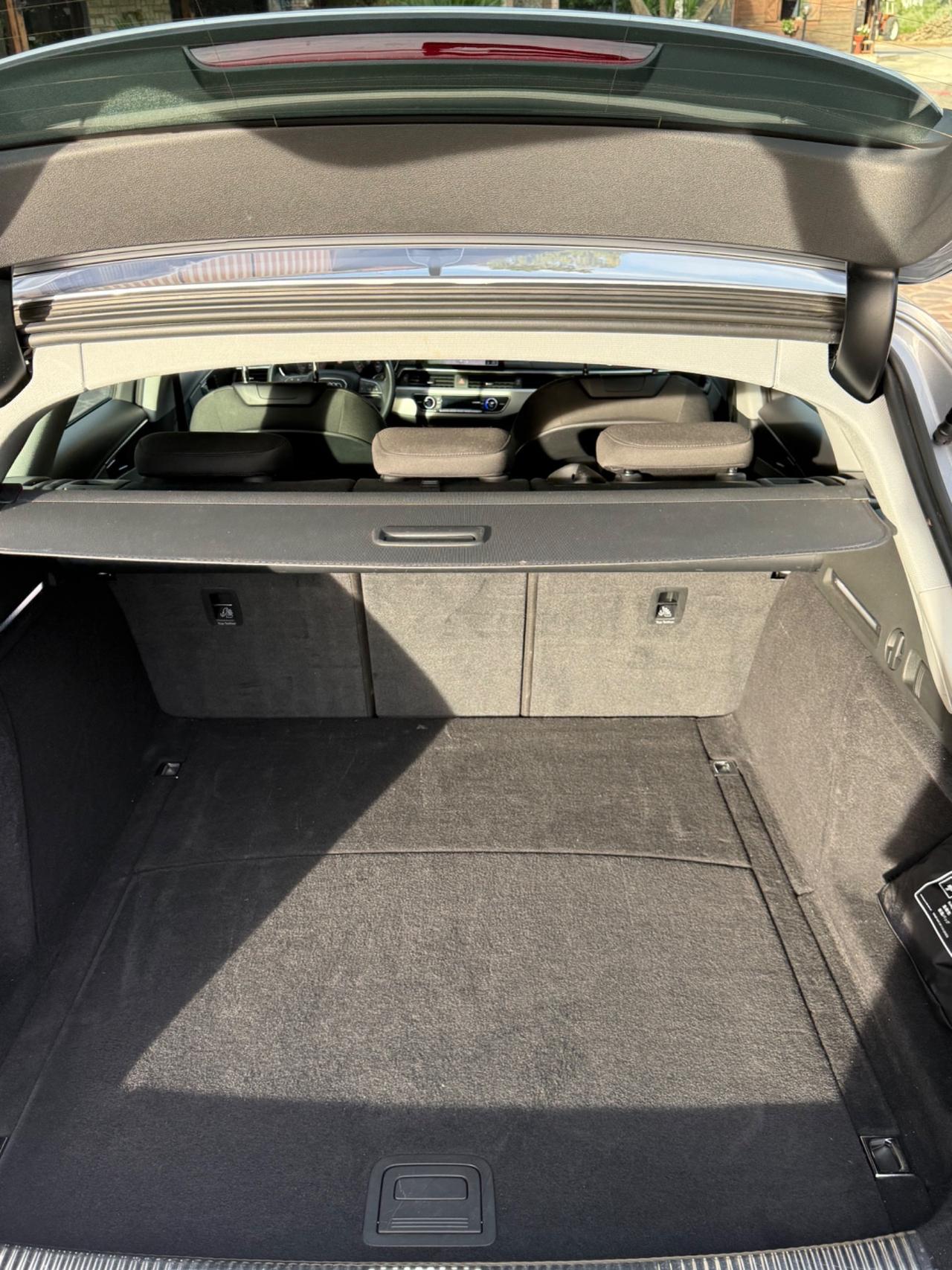 Audi A4 30 TDI/136 CV S tronic line edition 2022