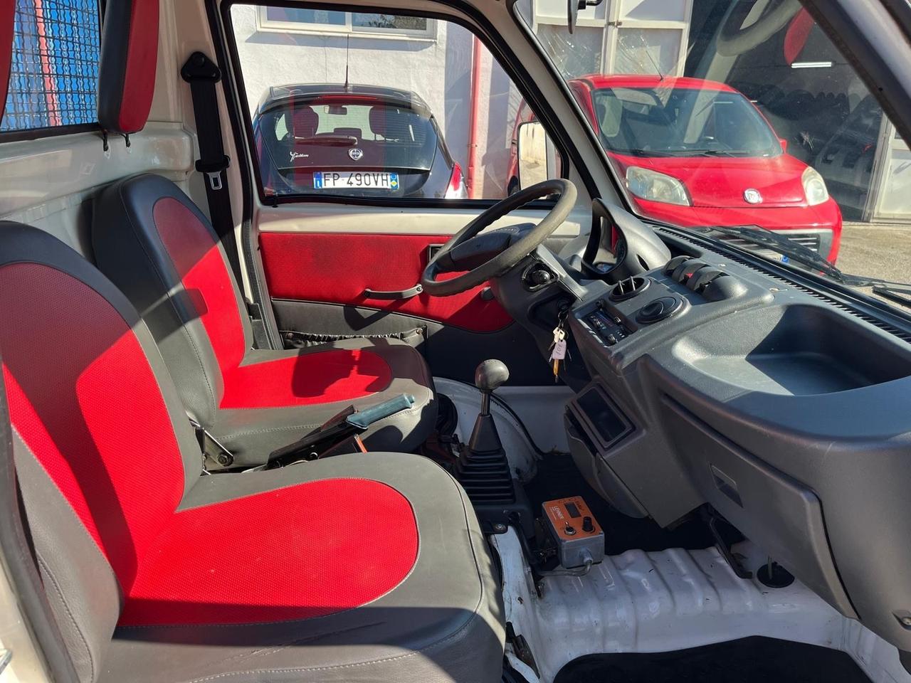 Piaggio quargo cassonato- 700cc-Diesel - km 45000