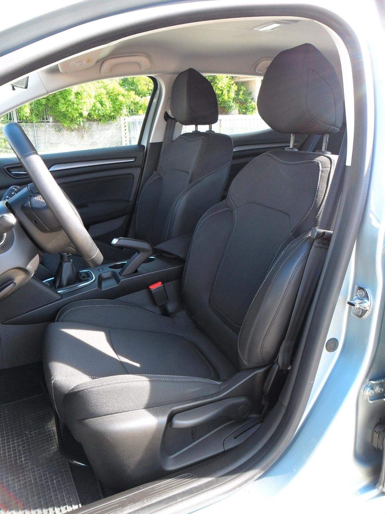 Renault Mégane 1.5 Blue dCi Business Berlina 5porte