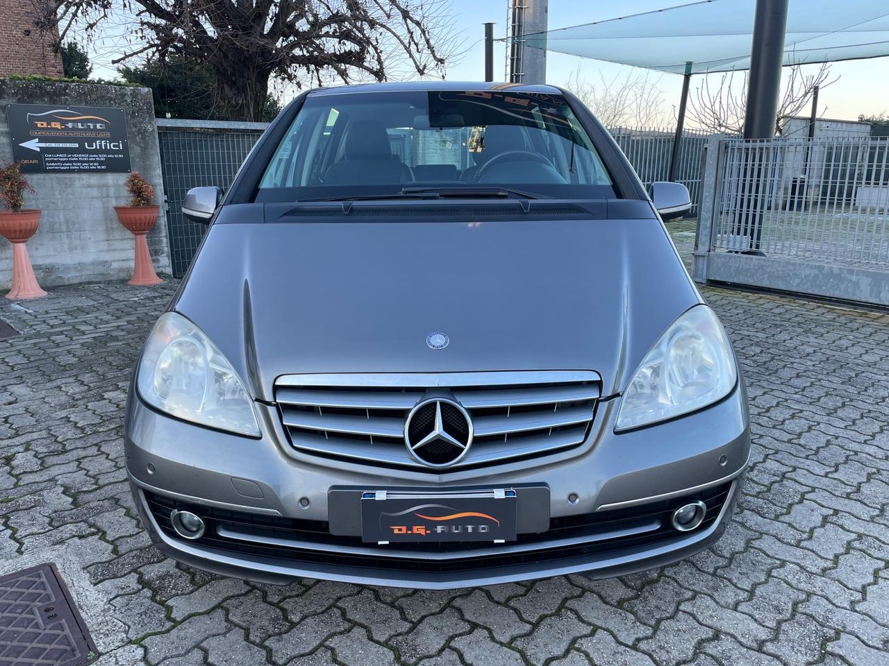 Mercedes-benz A 160 BlueEFFICIENCY Elegance