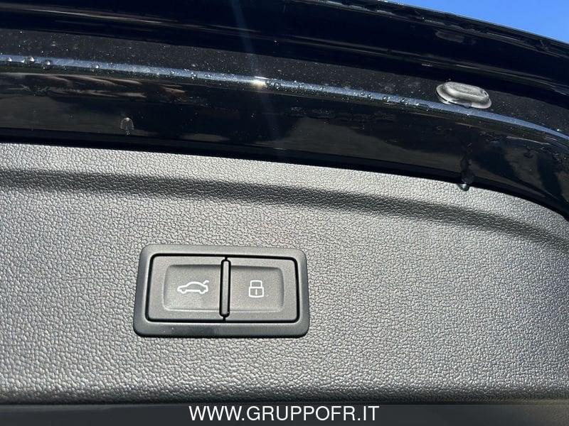 Audi A3 SPB 35 TFSI S tronic S line edition
