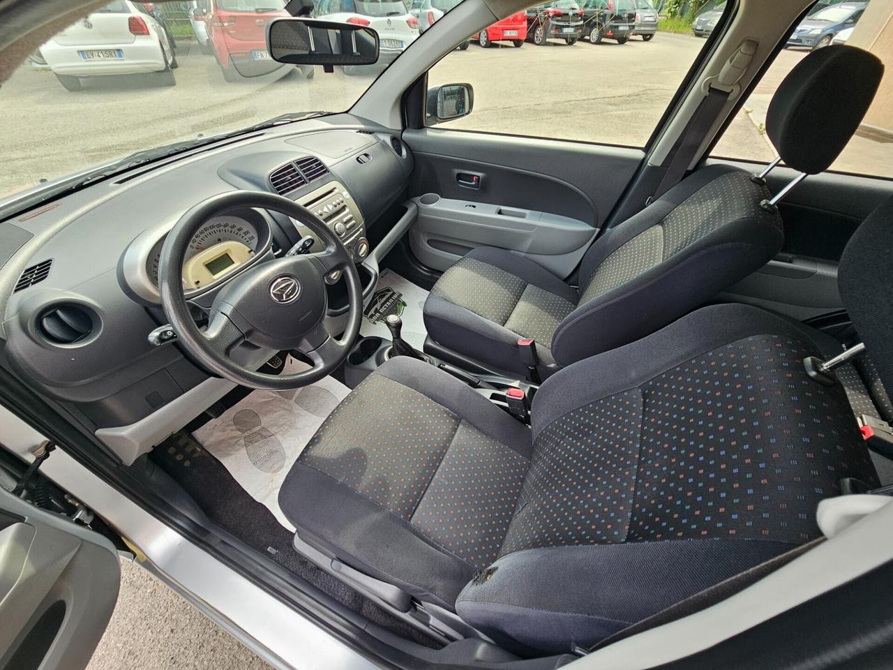 Daihatsu Sirion 1.0 Benzina - Neopatentati