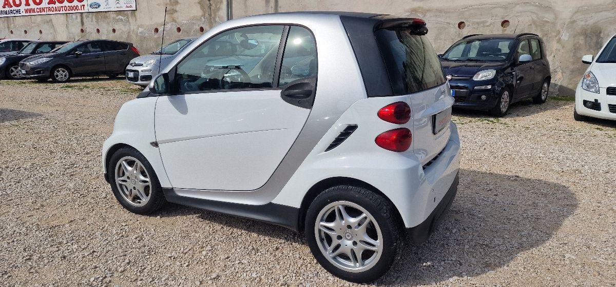 SMART Fortwo 1.0 52 kW MHD coupé passion