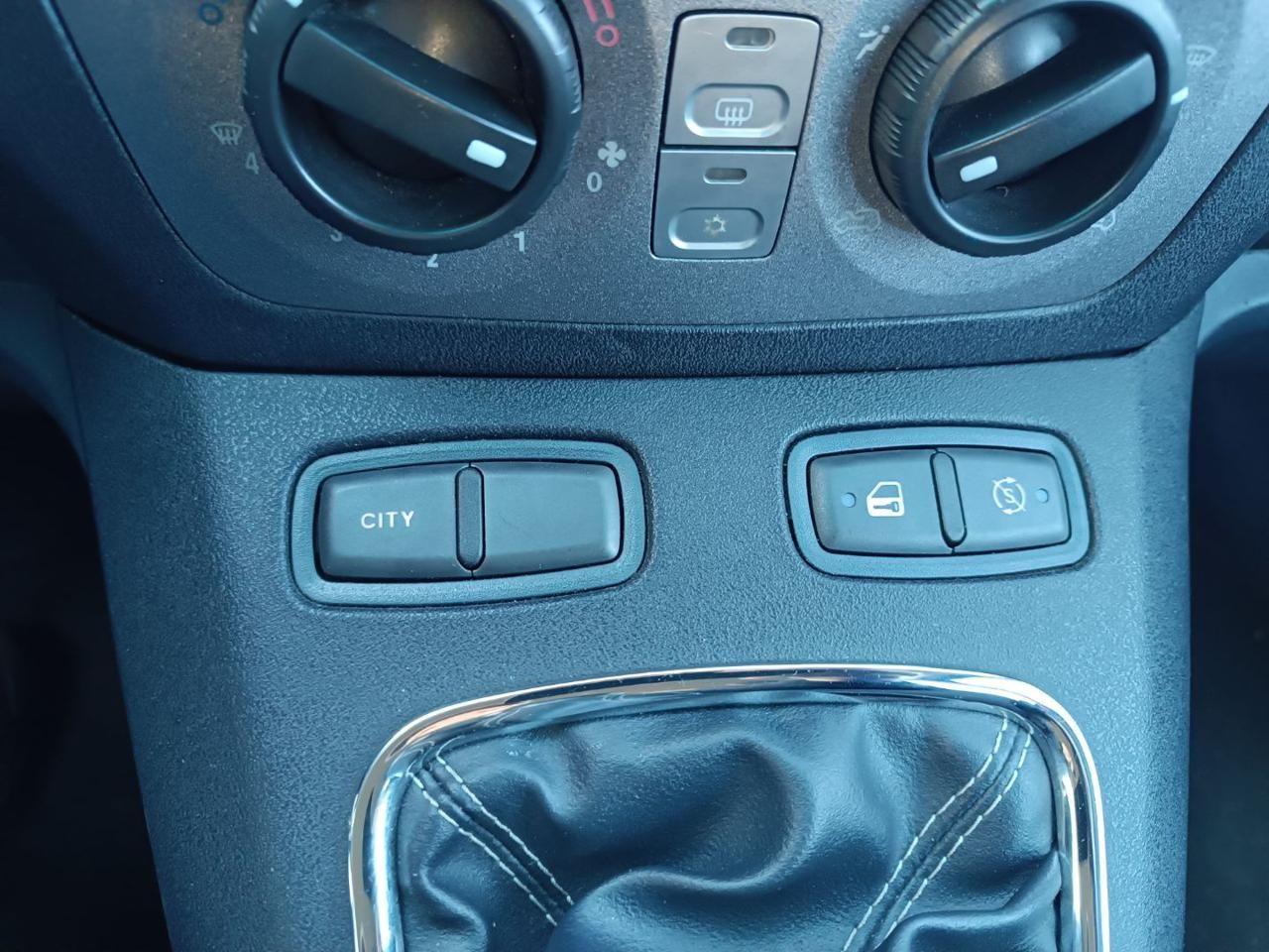 LANCIA MUSA 1.3 Mjt 16V 95 CV S&S DPF Oro