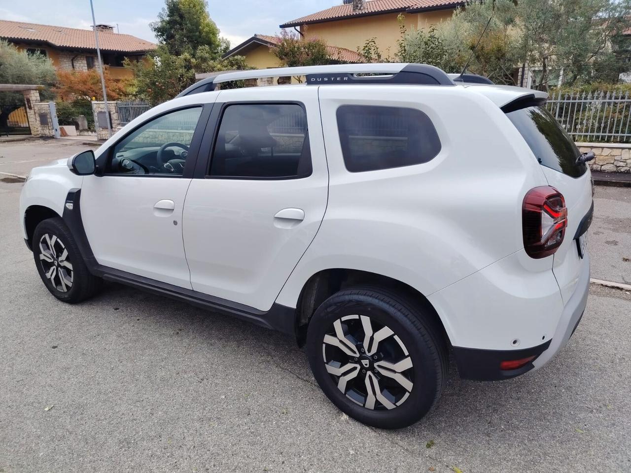 Dacia Duster 1.0 TCe 100 CV ECO-G 4x2 Prestige
