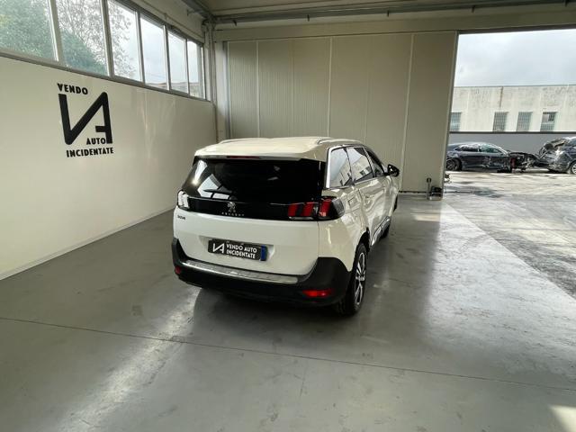 PEUGEOT 5008 BLUEHDI 130CV S&S EAT8 ALLURE