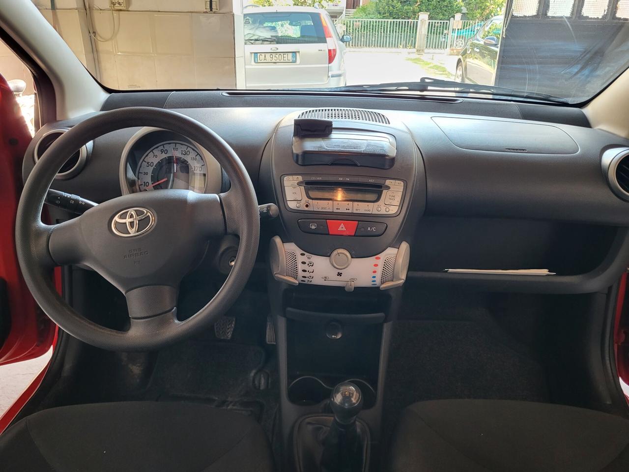 Toyota Aygo 1.0 12V VVT-i 3 porte Active Connect