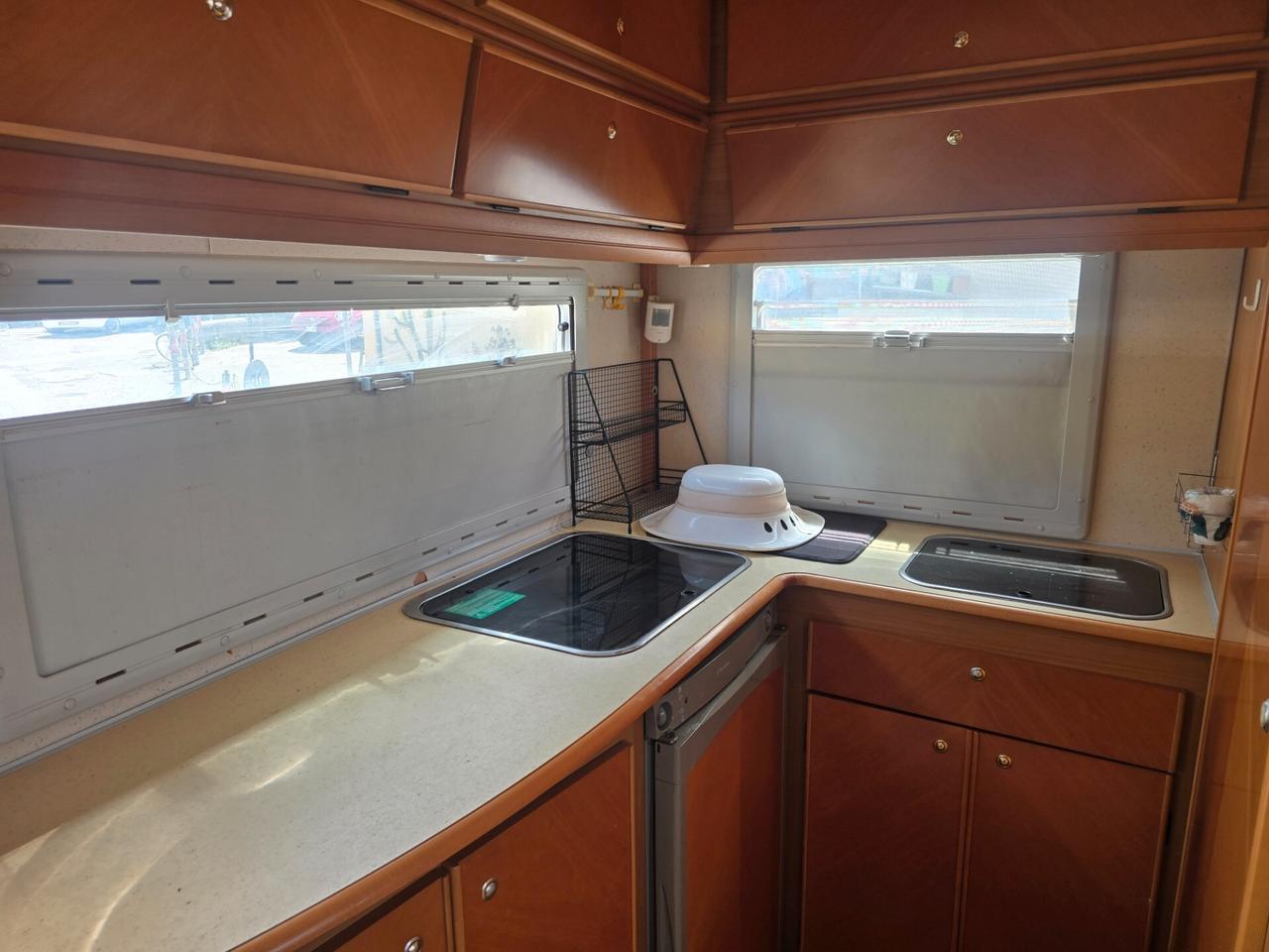 Miller fiat 2.0 diesel 4 posti letto