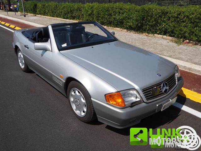 MERCEDES-BENZ SL 300 R129