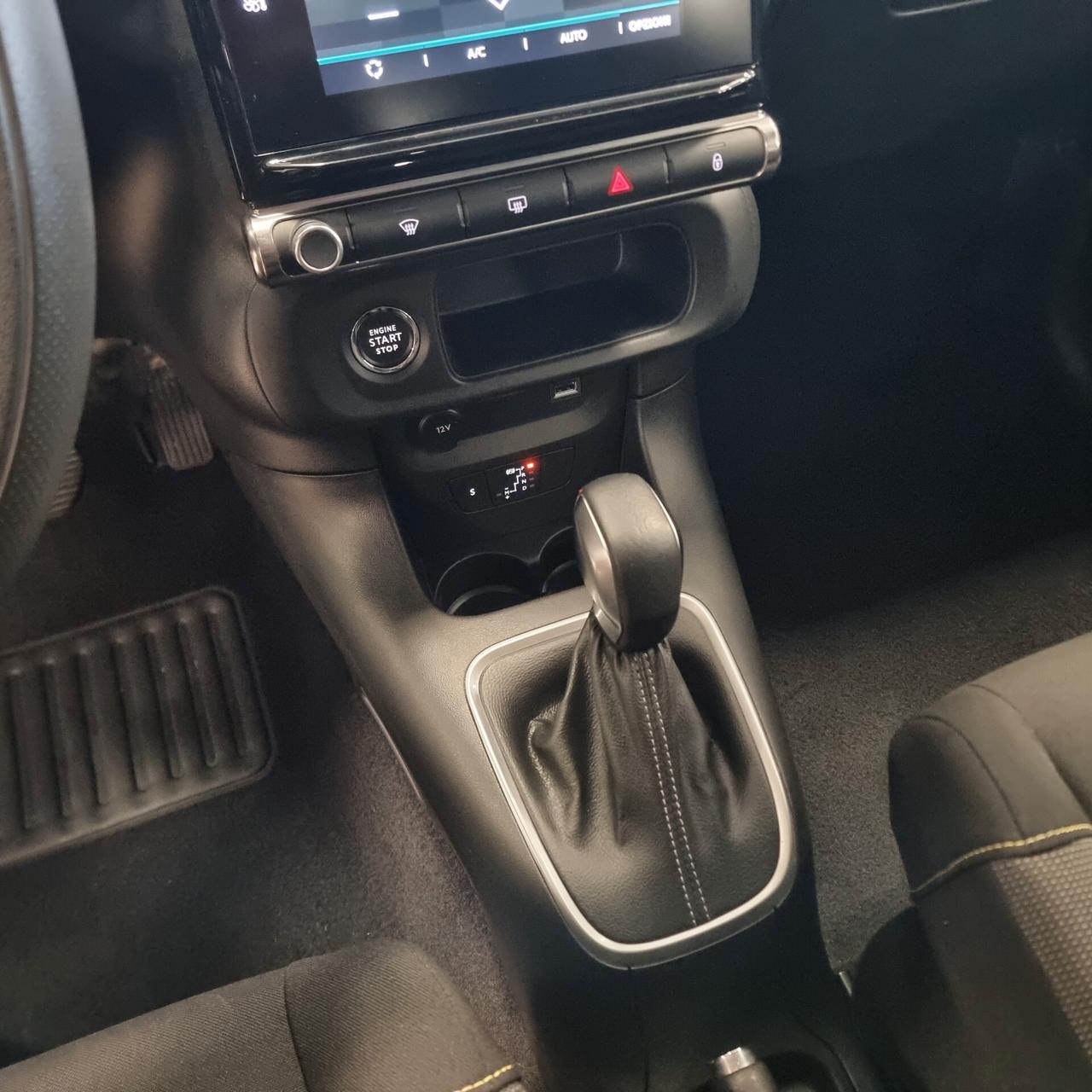 CITROEN C3 SHINE 1.2 BZ 110cv EAT6 Cambio automatico