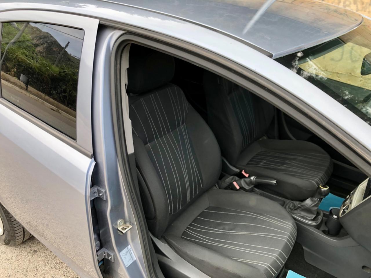 Opel Corsa 1.2 5 porte Club 80CV-2008