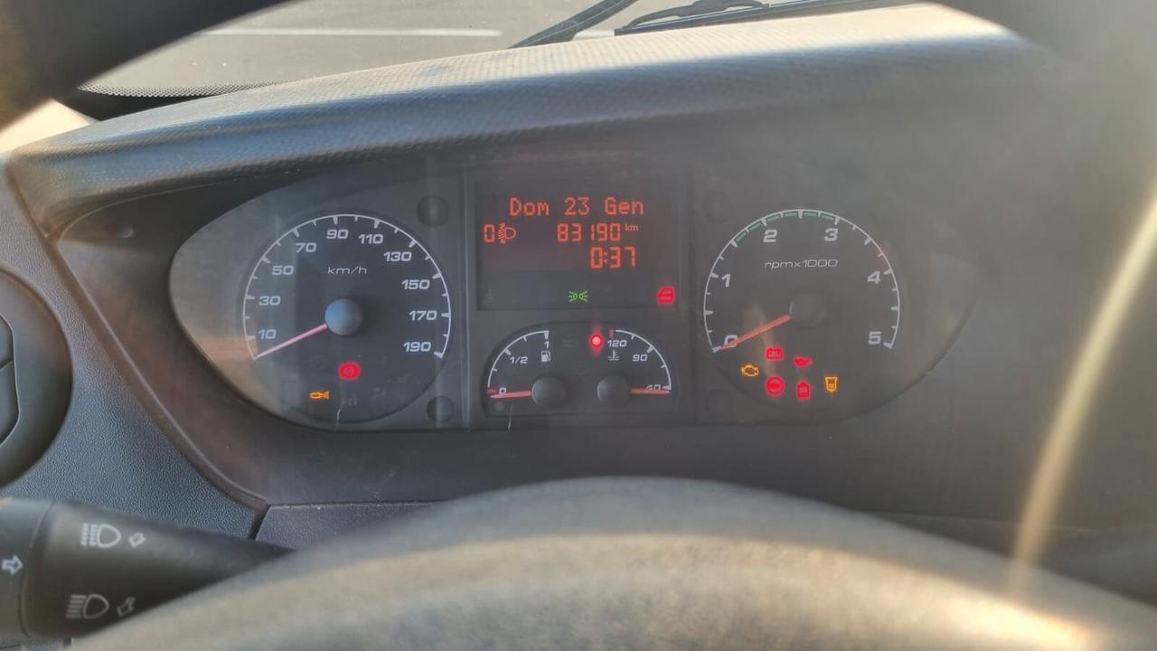 Iveco DAILY 2.3 106CV CASSONE RIBALTABILE