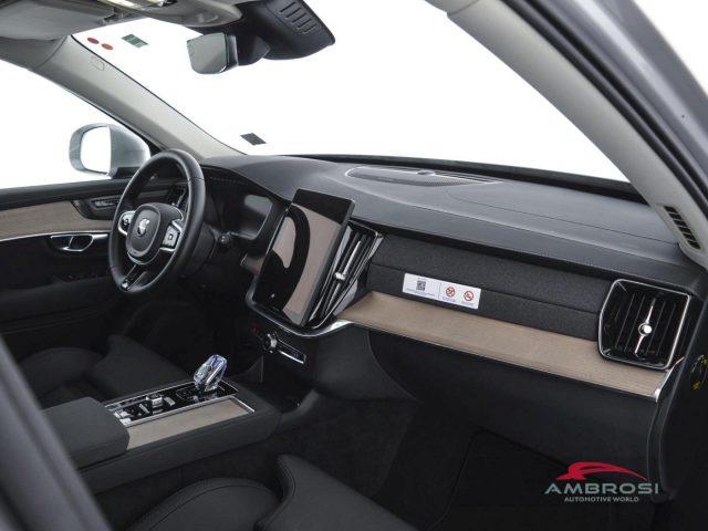 VOLVO XC90 2.0 b5 Plus Bright awd 7p.ti auto