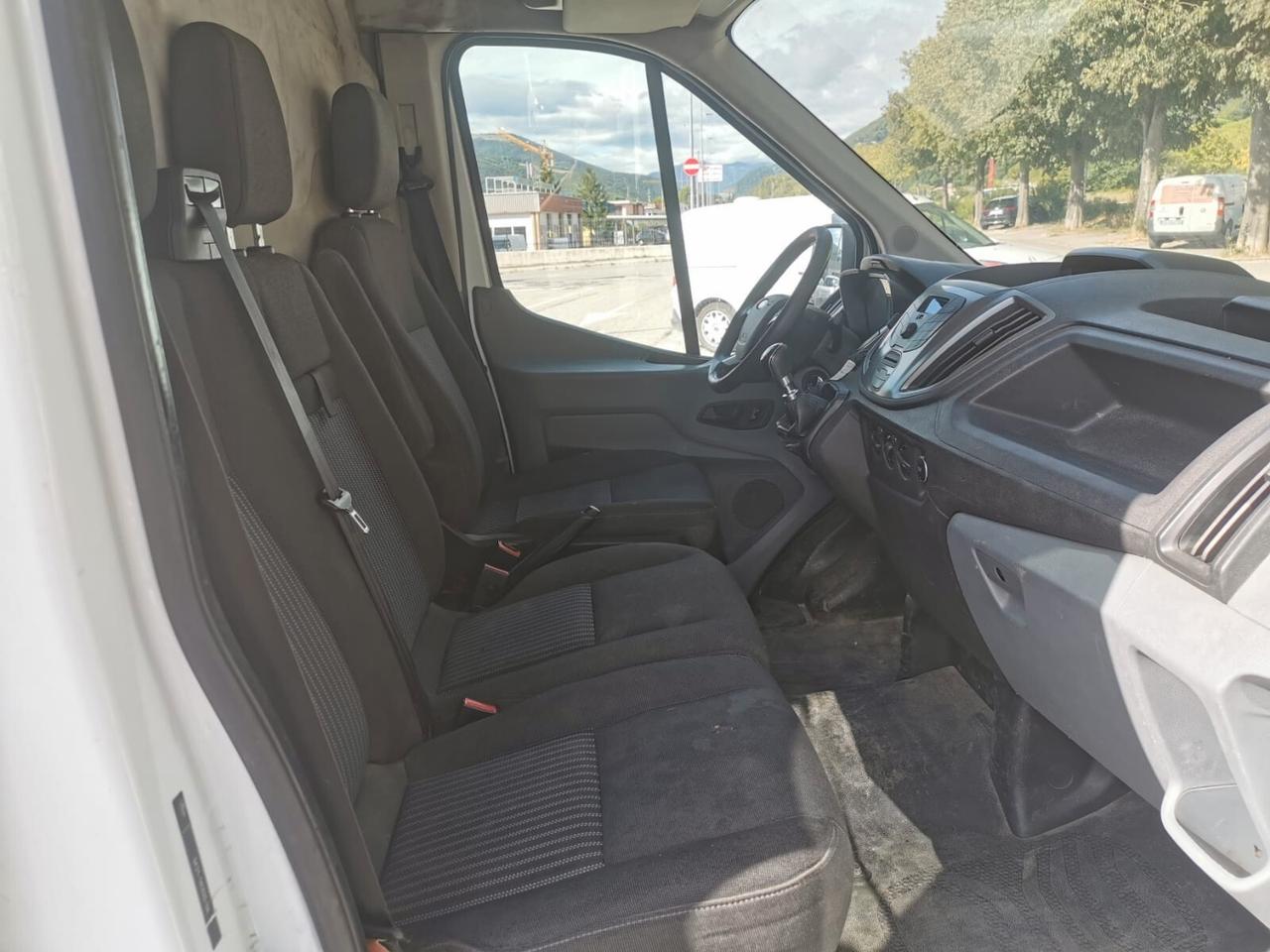Ford Transit 2.0 DIESEL /OK PERMUTE/UNICO PROPRIETARIO