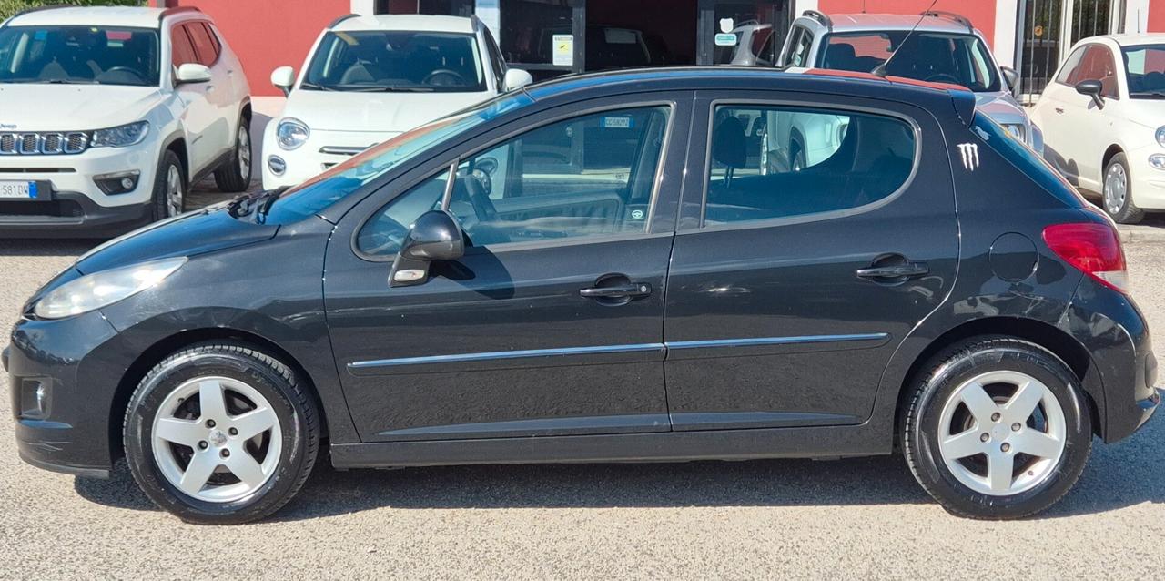 Peugeot 207 1.4 HDi 70CV 5p. Allure