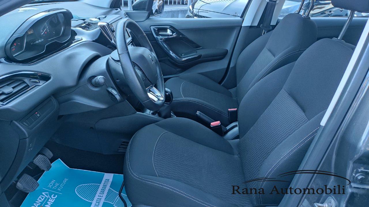 Peugeot 208 5p. 1.2 Active